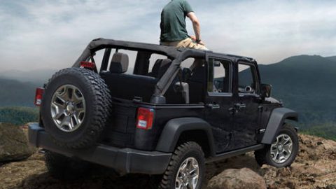 Rubicon Giveaway: Roof & Cabin Install