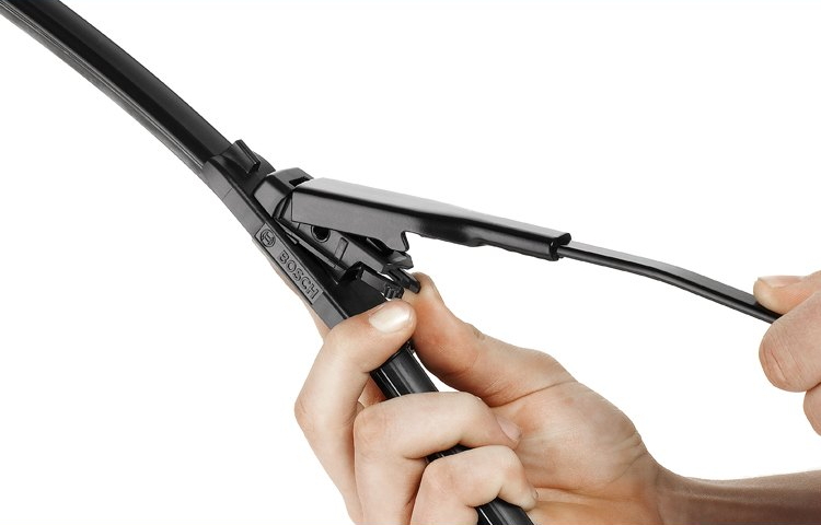 Bosch Evolution Wiper Blade Installation - Valeo Top Lock