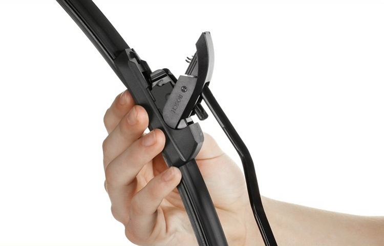 How to install Bosch Evolution wiper blades - Hook